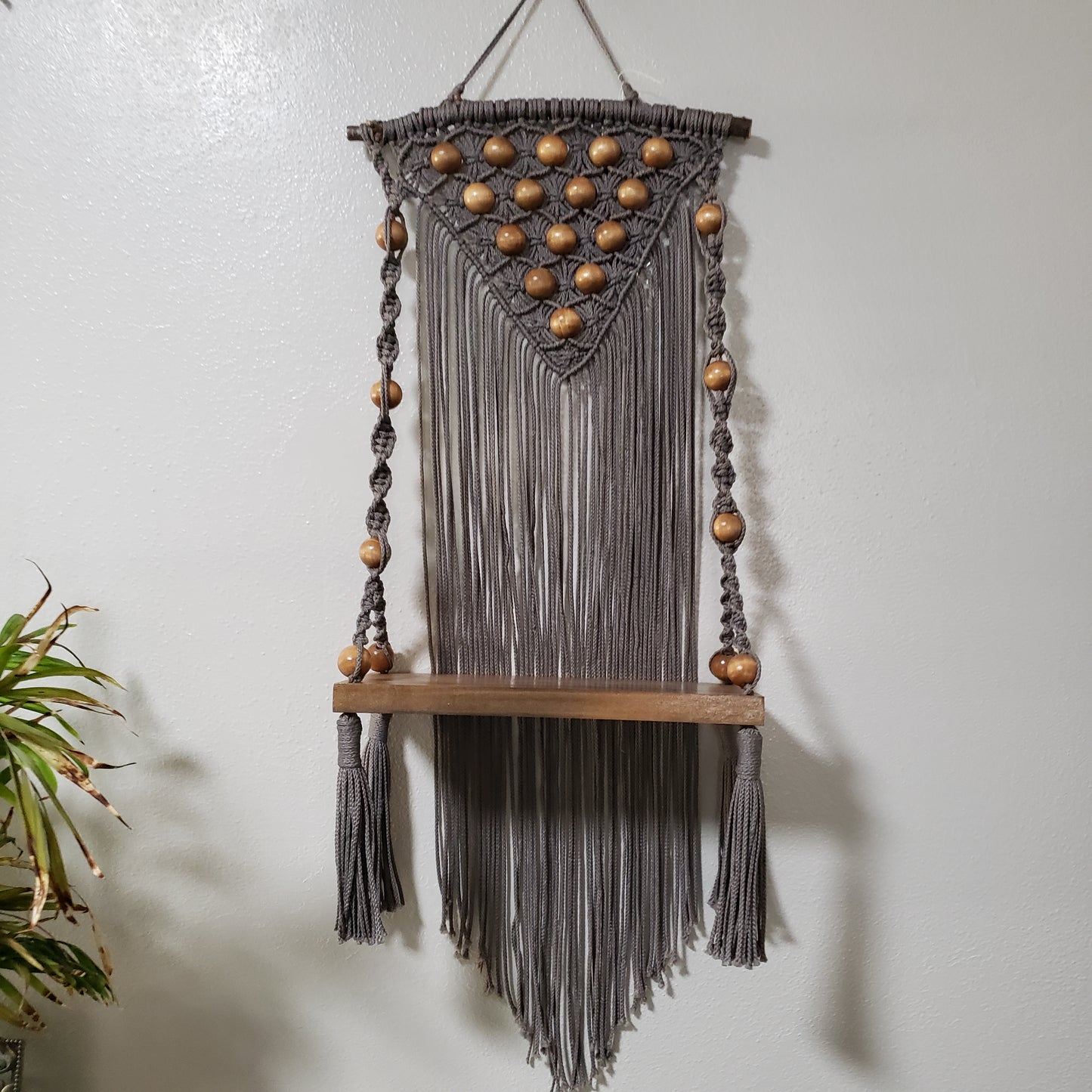 Gray large shelf with beads