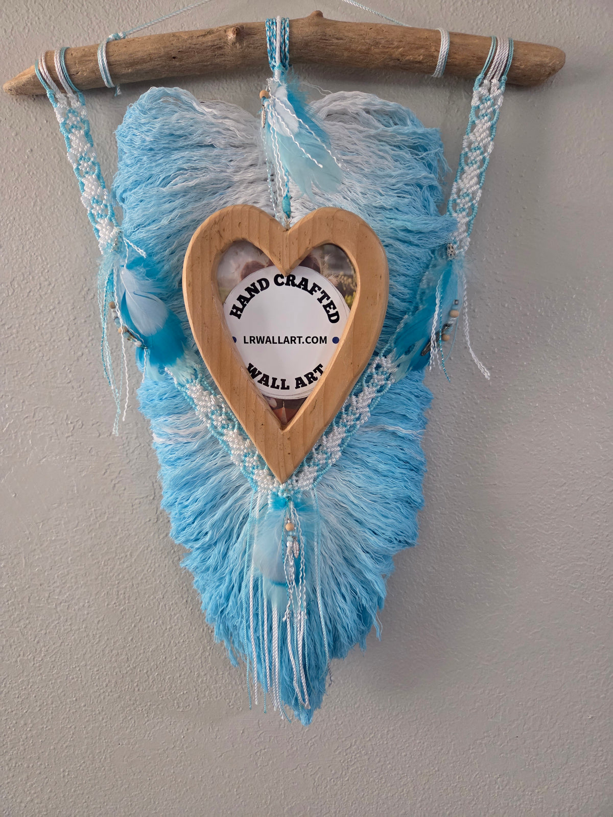 Turquise Macrame feather/leaf w/Heart Picture Frame