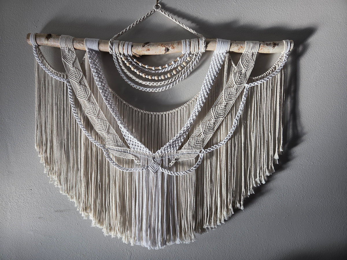 Oversized-Boho Macrame Wall hanging