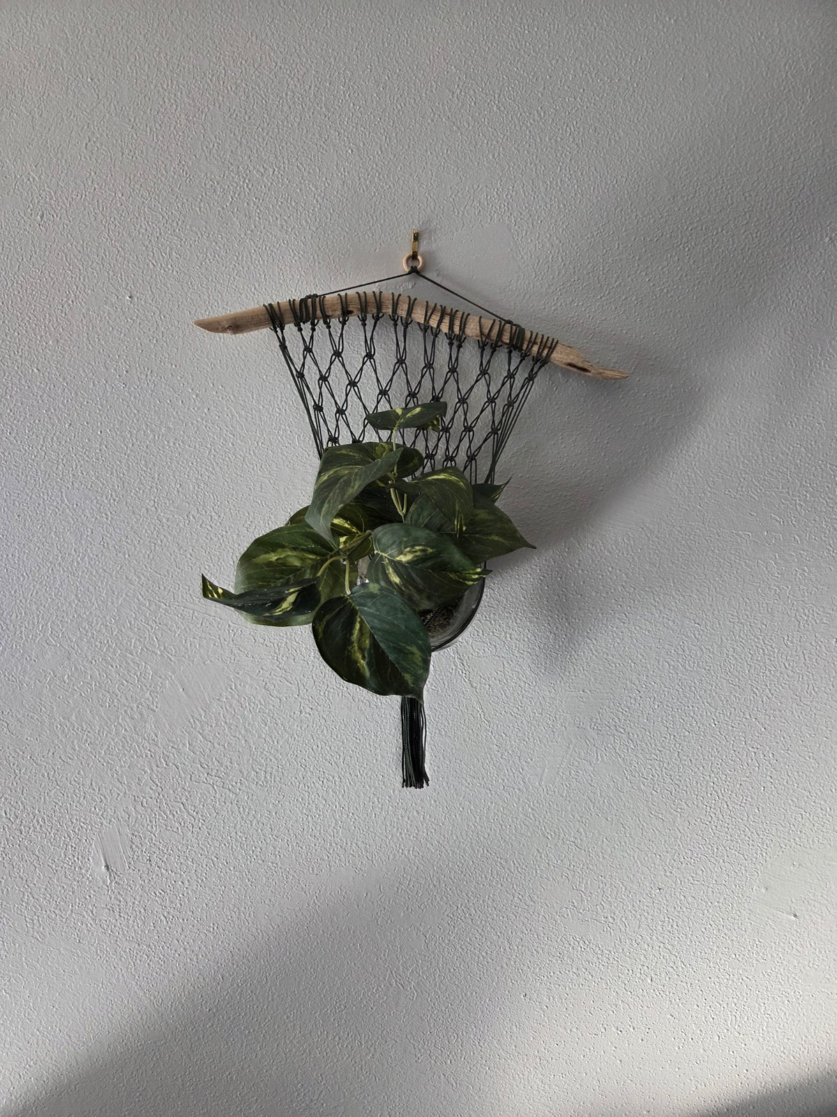 Handcrafted Macrame Nylon Plant Hanger with Driftwood & Decorative Greenery