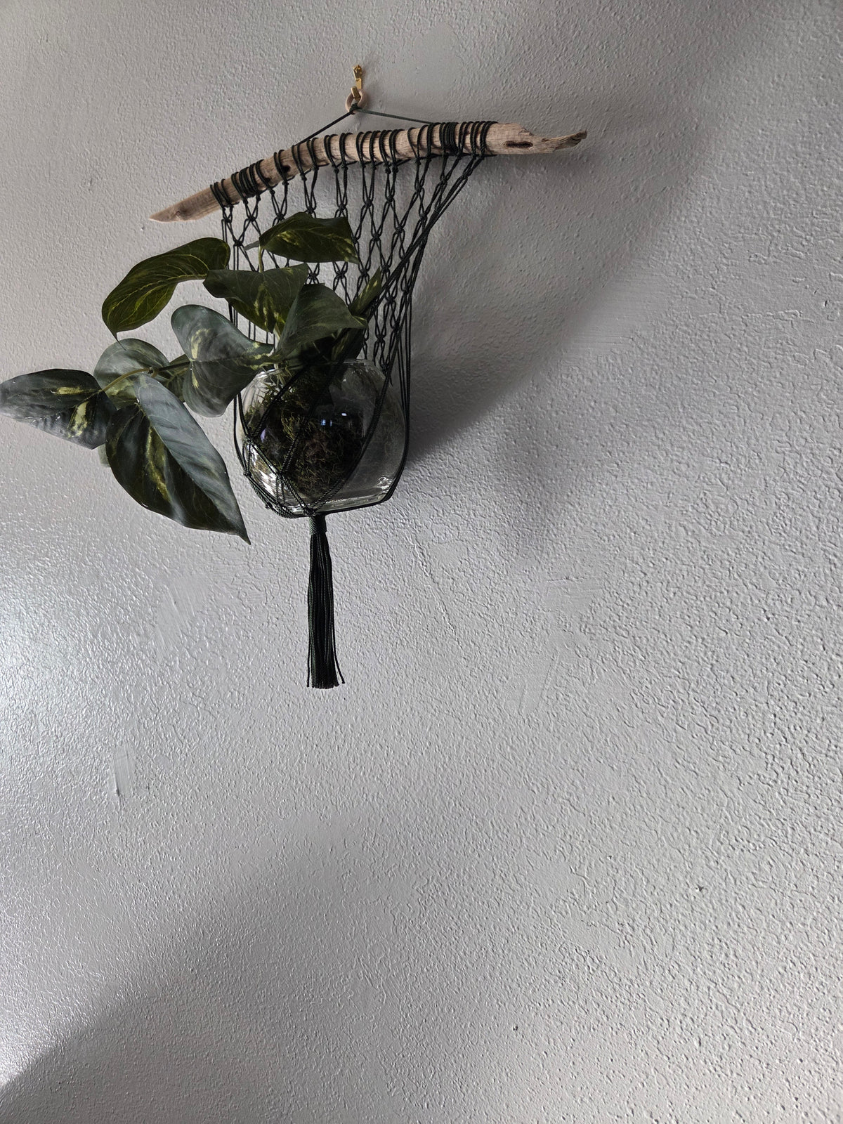 Handcrafted Macrame Nylon Plant Hanger with Driftwood & Decorative Greenery