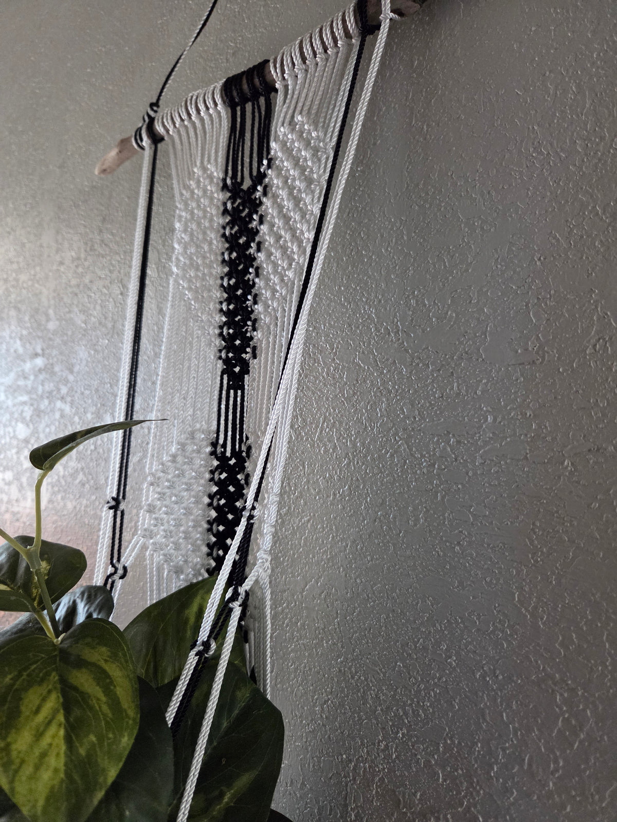 Handcrafted Macrame Nylon Plant Hanger with Driftwood & Decorative Greenery