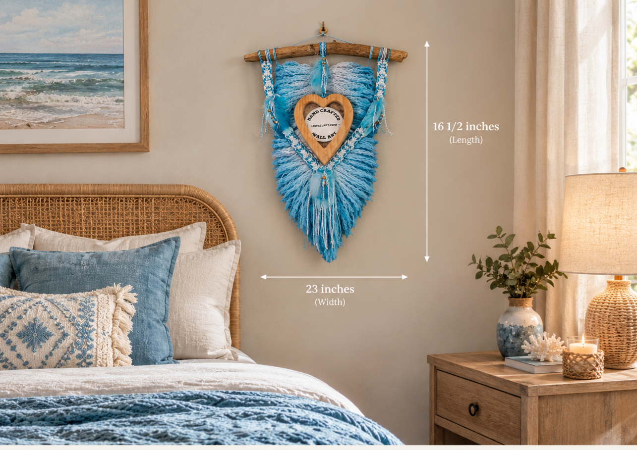 Turquise Macrame feather/leaf w/Heart Picture Frame